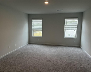 7408 Quinn Place - Photo Thumbnail 11