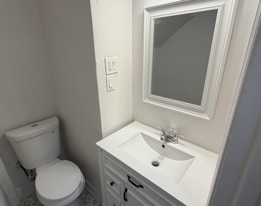 1155 Saint Johns Avenue - Photo Thumbnail 3