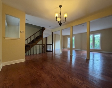 3021 Highland Avenue - Photo Thumbnail 4