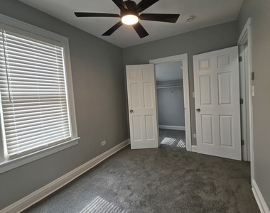 12019 S Perry Avenue - Photo Thumbnail 8