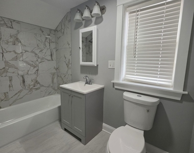 12019 S Perry Avenue - Photo Thumbnail 12