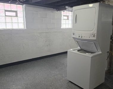 12019 S Perry Avenue - Photo Thumbnail 14