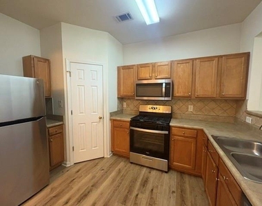 1941 Durwood Lane - Photo Thumbnail 3