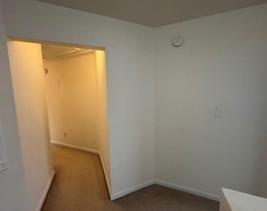 1941 Durwood Lane - Photo Thumbnail 12