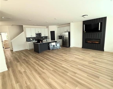 3134 Marbella Circle - Photo Thumbnail 1