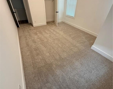 3134 Marbella Circle - Photo Thumbnail 6