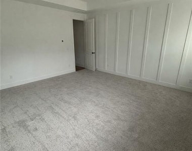 3134 Marbella Circle - Photo Thumbnail 4