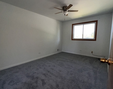 9594 S Colfax Avenue - Photo Thumbnail 9