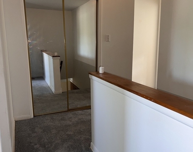9594 S Colfax Avenue - Photo Thumbnail 7