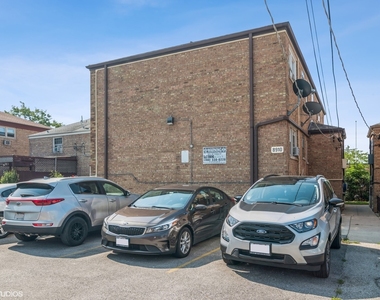 8910 Grand Avenue - Photo Thumbnail 2