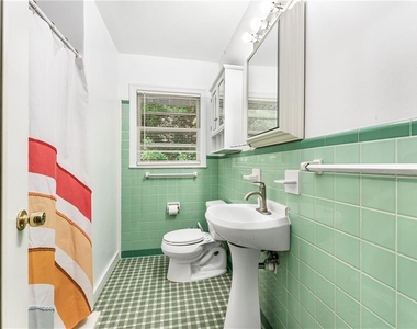 1469 Clairmont Road - Photo Thumbnail 15