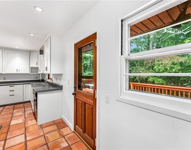 1469 Clairmont Road - Photo Thumbnail 11