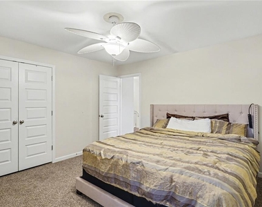 1241 England Terrace - Photo Thumbnail 15