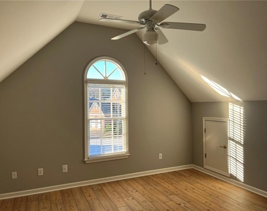 4782 Ellington Court - Photo Thumbnail 36