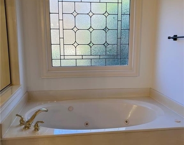 4782 Ellington Court - Photo Thumbnail 25