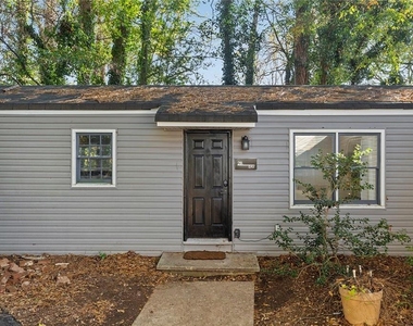 716 Stokeswood Avenue Se - Photo Thumbnail 11