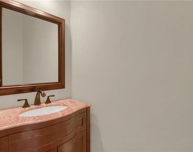 312 Declaire Way Ne - Photo Thumbnail 31
