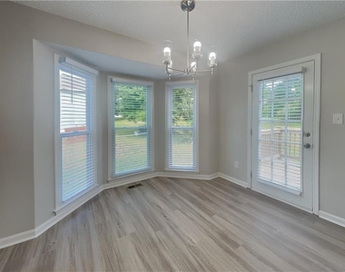 59 Wendy Way - Photo Thumbnail 3