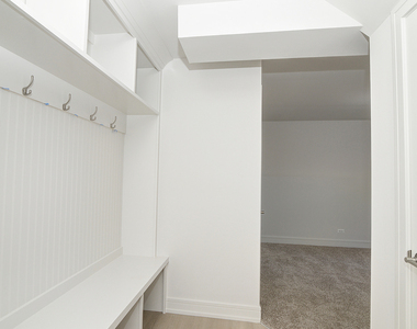 212 Walnut Street N - Photo Thumbnail 23