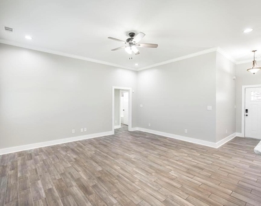 113 Gray Fox Crossing - Photo Thumbnail 10