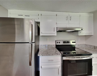 1672 Johnston Trail Nw - Photo Thumbnail 3