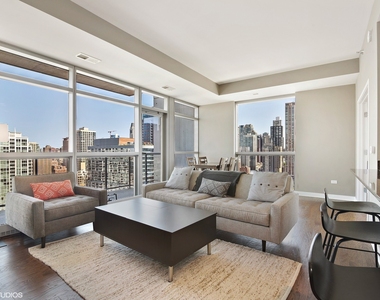 303 W Ohio Street - Photo Thumbnail 1