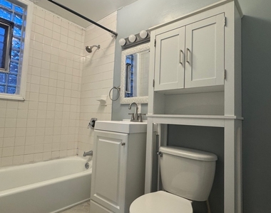 3020 S Laramie Avenue - Photo Thumbnail 7