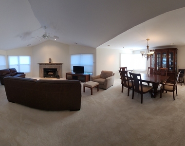 225 Willow Parkway - Photo Thumbnail 6