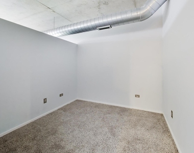 6 S Laflin Street - Photo Thumbnail 13