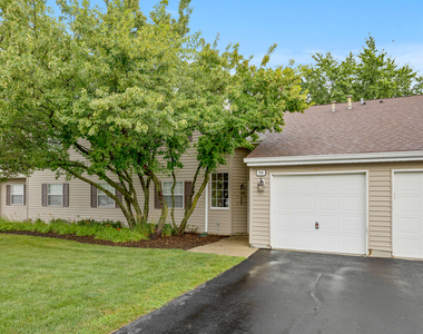 96 Gant Circle - Photo Thumbnail 16