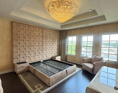 1915 Skyfall Circle Ne - Photo Thumbnail 13