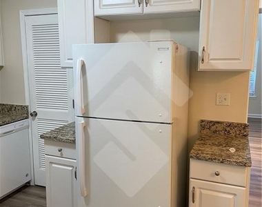 4267 Grogan Street Nw - Photo Thumbnail 11