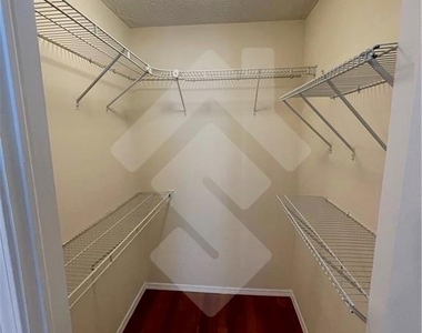 4267 Grogan Street Nw - Photo Thumbnail 20