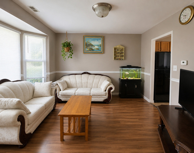 3416 Greenwich Lane - Photo Thumbnail 2