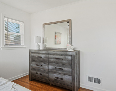 9520 Major Avenue - Photo Thumbnail 17