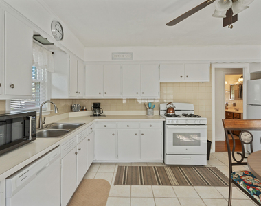 9520 Major Avenue - Photo Thumbnail 11