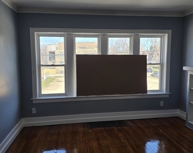 1853 E 79th Street - Photo Thumbnail 3
