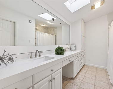 5643 Piping Rock Lane - Photo Thumbnail 39