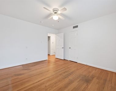 5643 Piping Rock Lane - Photo Thumbnail 35