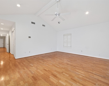 5643 Piping Rock Lane - Photo Thumbnail 45