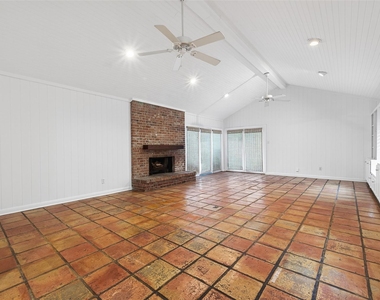 5643 Piping Rock Lane - Photo Thumbnail 24