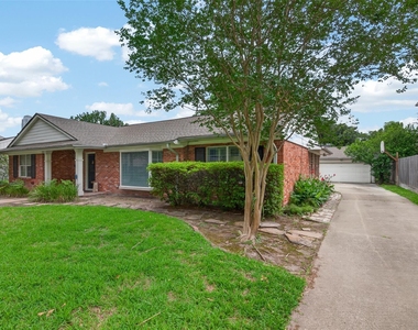5643 Piping Rock Lane - Photo Thumbnail 2