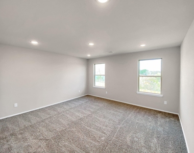 13071 Clearview Drive - Photo Thumbnail 18