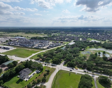 16607 Mueschke Road - Photo Thumbnail 9