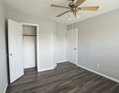 18315 Water Mill Drive - Photo Thumbnail 14