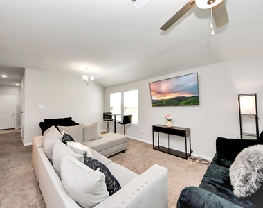 5342 Basquiat Drive - Photo Thumbnail 7