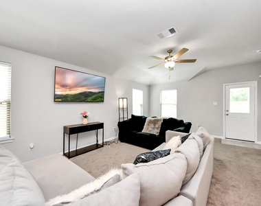 5342 Basquiat Drive - Photo Thumbnail 8