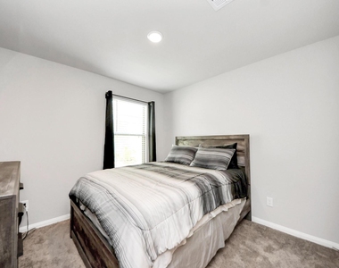 5342 Basquiat Drive - Photo Thumbnail 17