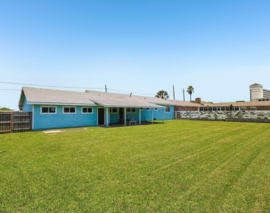 5709 Maco Street - Photo Thumbnail 27