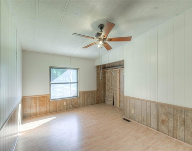 119 Monticello Street - Photo Thumbnail 8